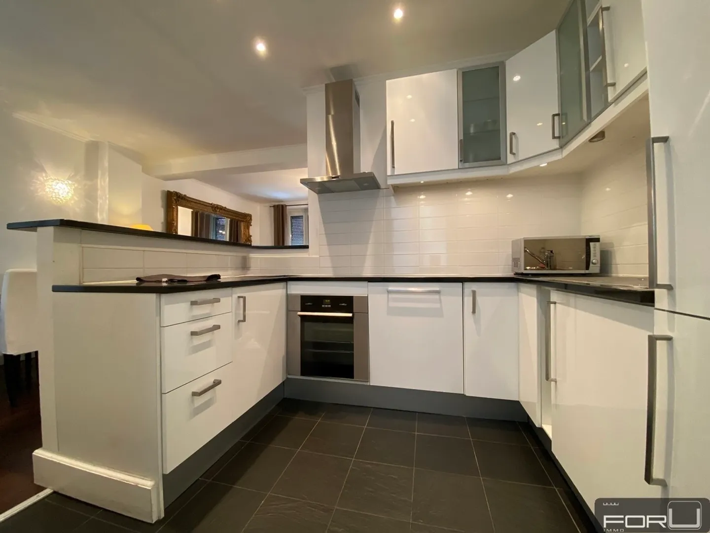 Appartamento - Foto 2 di 13