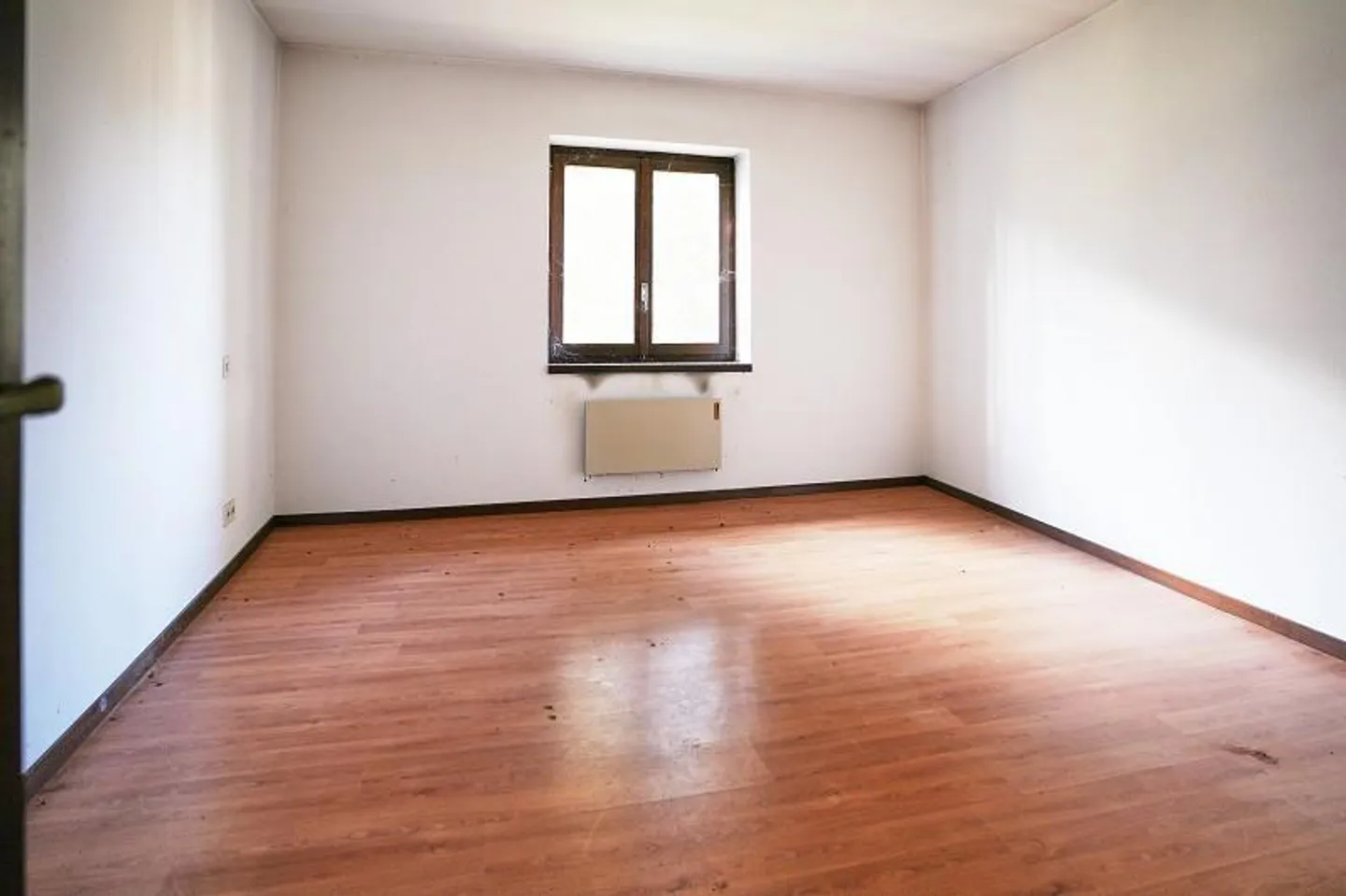 Grotto avec 6 chambres et grand terrain / grotto avec 6 chambres et ... - Photo 12 sur 33