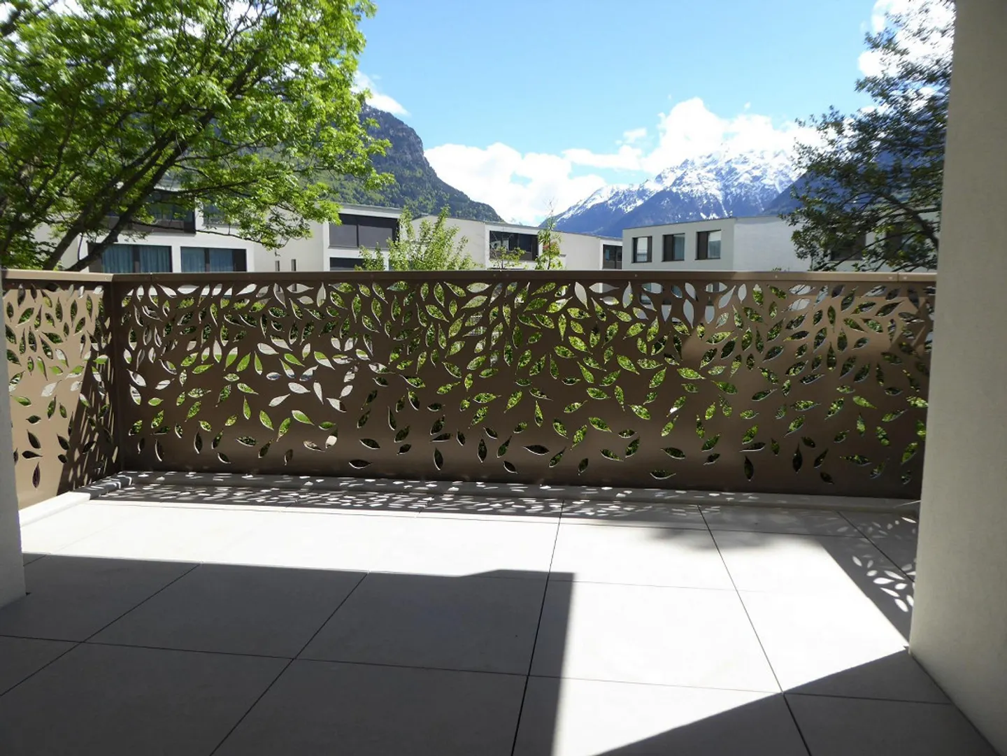 Modern 2.5-room apartment in a quiet environment - Photo 2 of 9