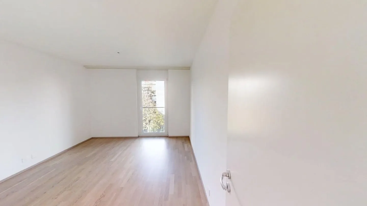 Superbo appartamento di 5 stanze con grande balcone di 40m2 - Foto 7 di 12