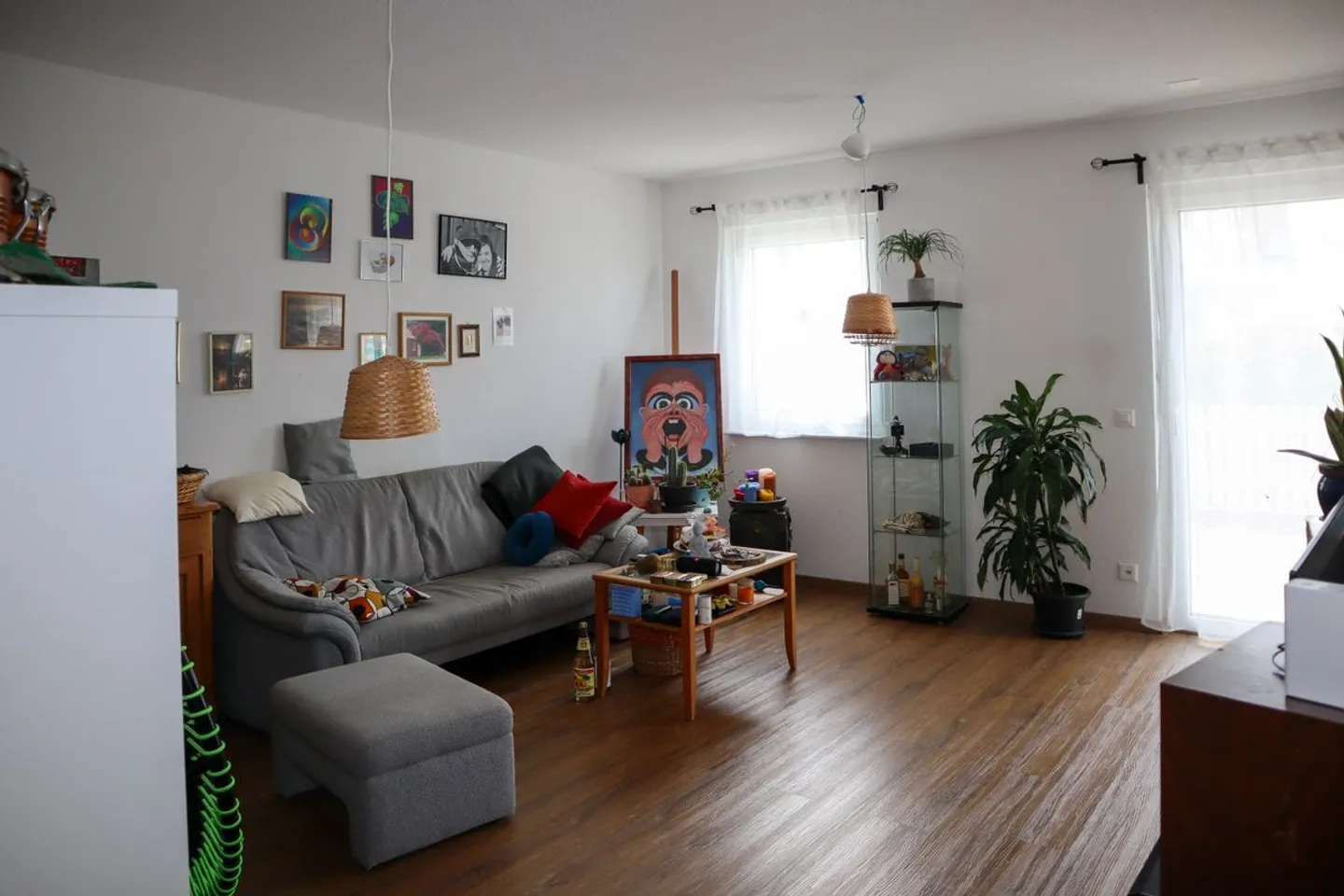 Casa unifamiliare di 6 ½ stanze con appartamento di 2 stanze (accessibile in sedia a rotelle) in una posizione molto tranquilla e soleggiata - Foto 13 di 13