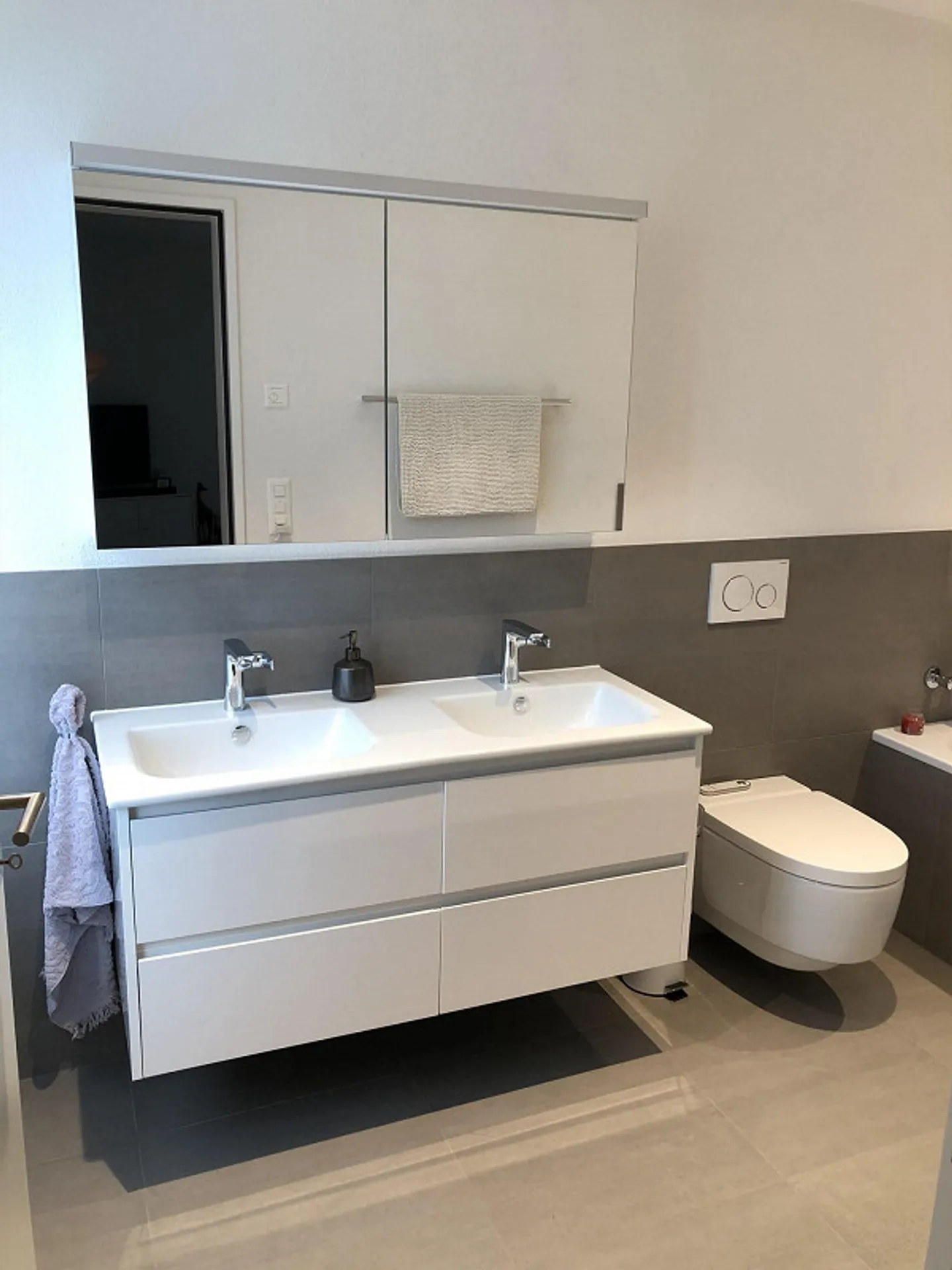 Appartamento al piano terra di 4,5 stanze con patio - Foto 10 di 15