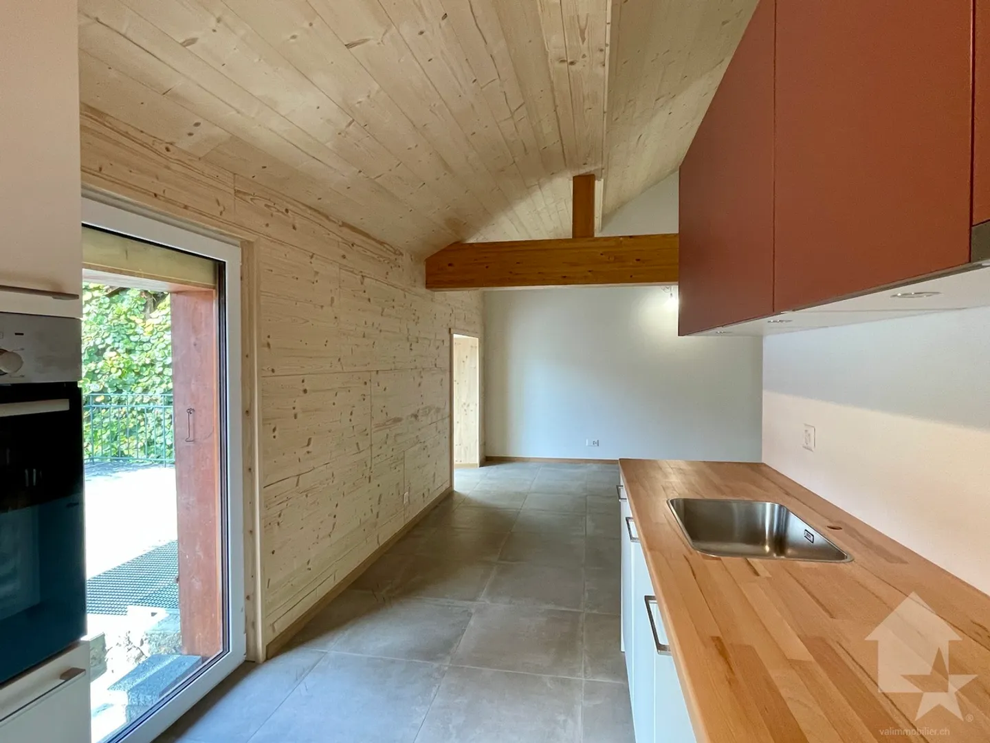 Maison villageoise rénovée comprenant 2 appartements (2,5 et 3,5 pces) - Photo 3 sur 16