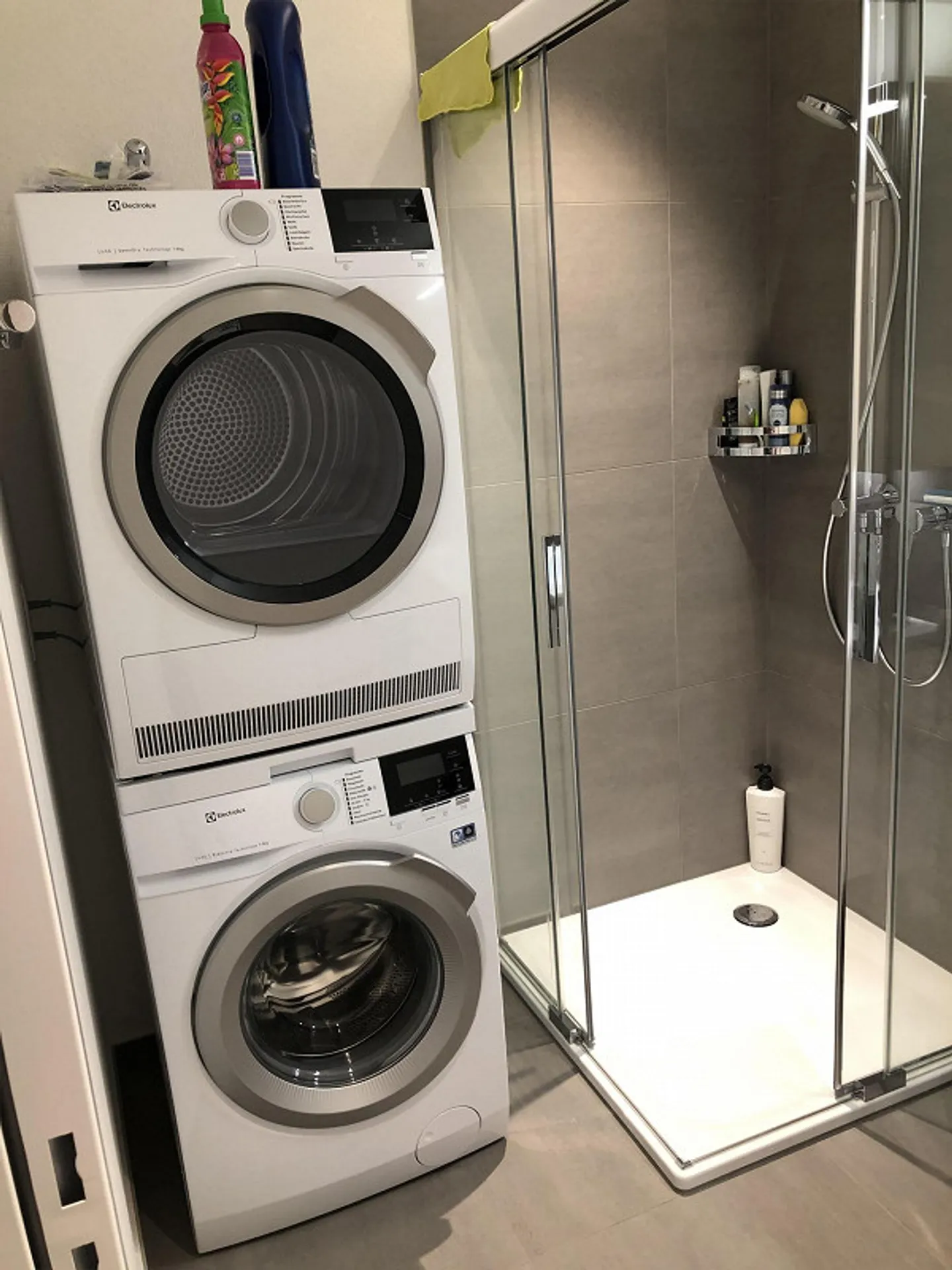 Appartamento al piano terra di 4,5 stanze con patio - Foto 13 di 15