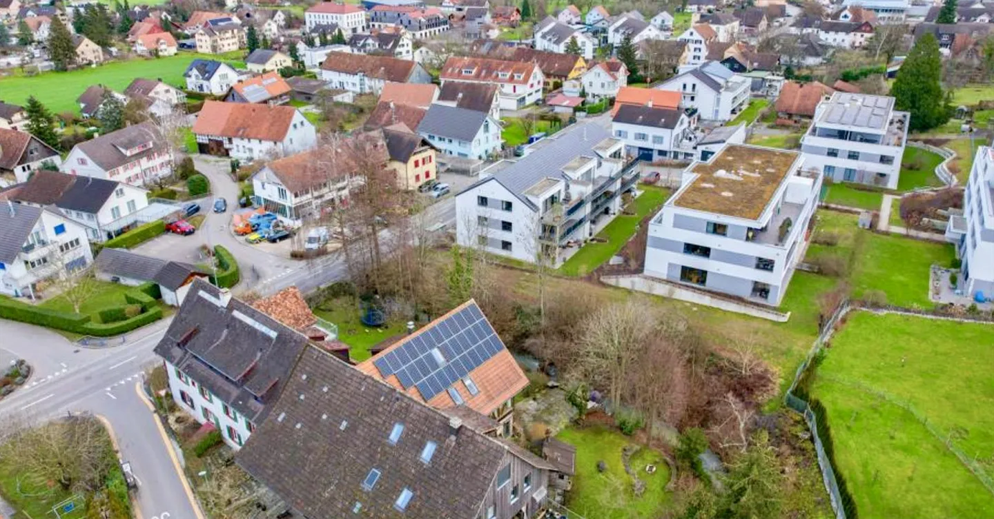 Appartamento al piano terra di 4,5 stanze con patio - Foto 14 di 15