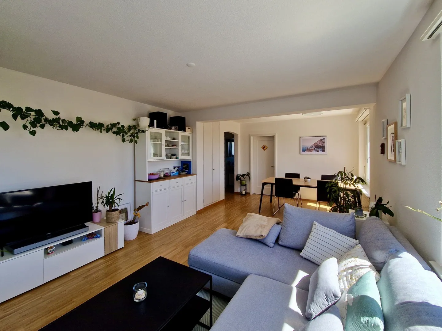 Appartement lumineux de 3,5 pièces en périphérie - Photo 2 sur 7