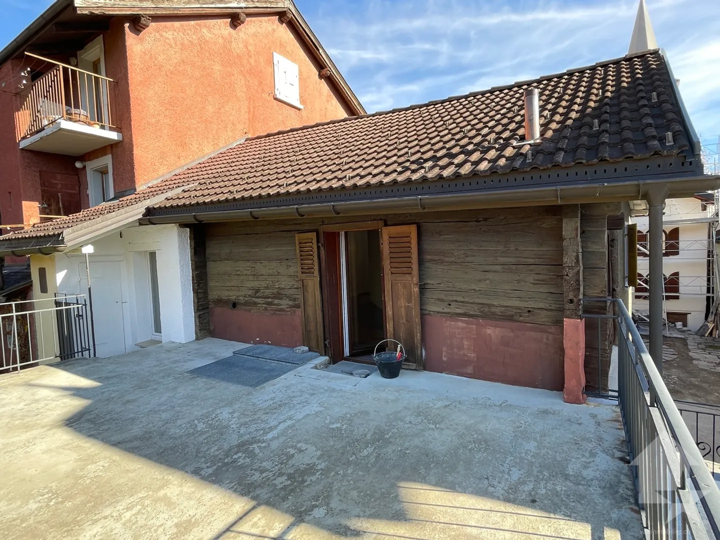 Maison villageoise rénovée comprenant 2 appartements (2,5 et 3,5 pces) - Photo 15 sur 16