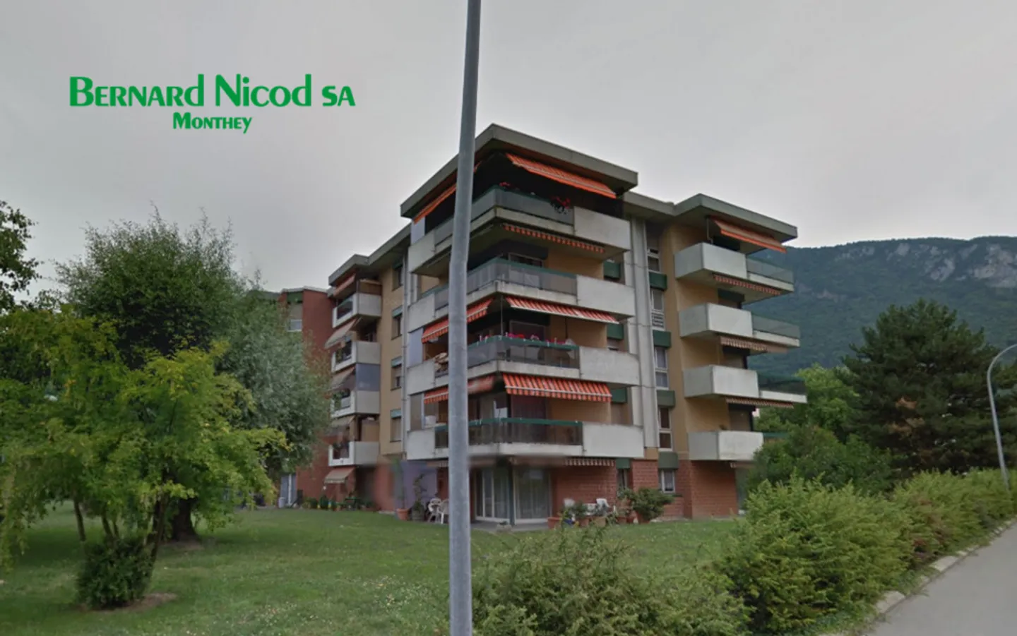 Posto auto interno - Foto 1 di 1