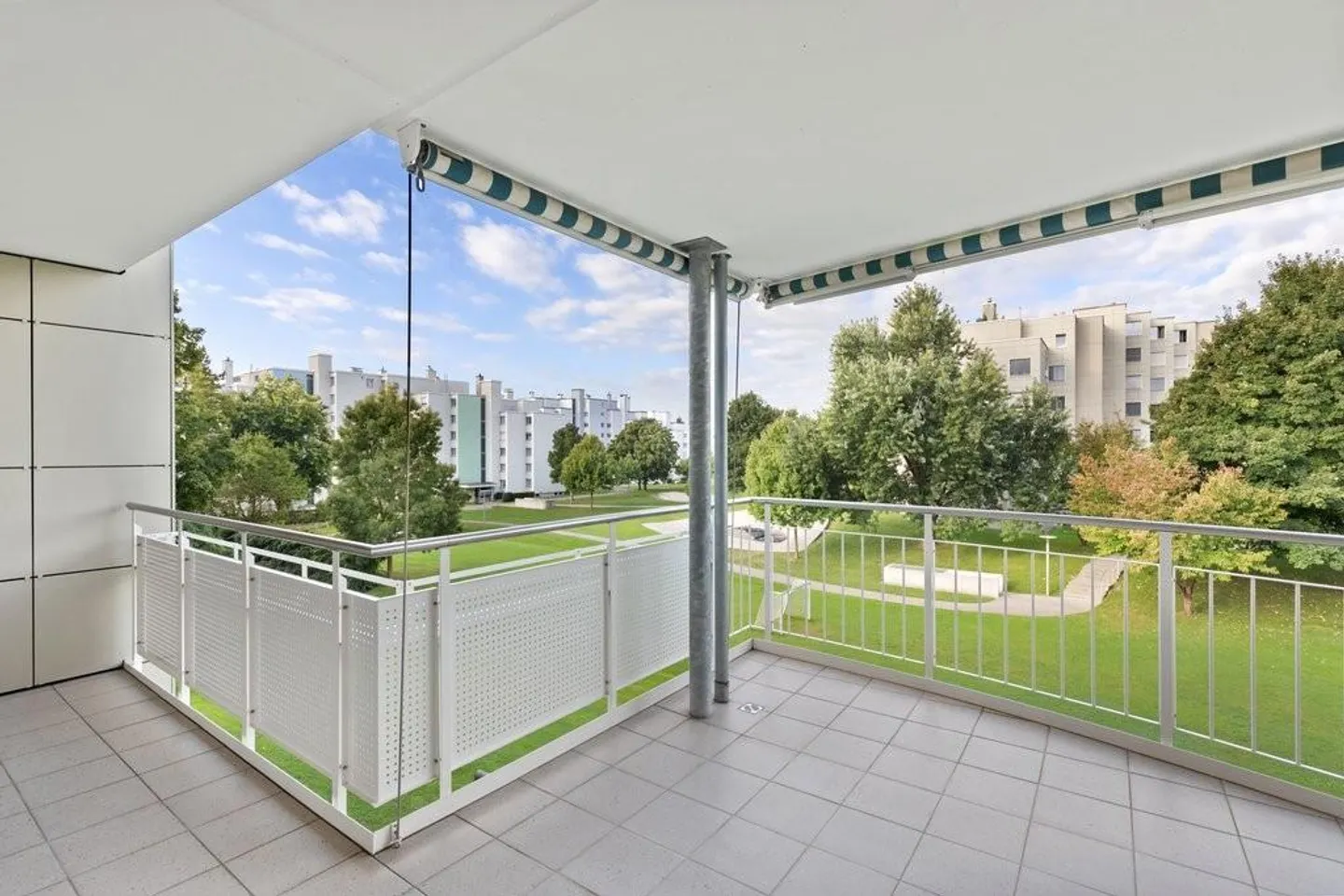 RENT WITHOUT DEPOSIT - Welcome to the family-friendly Schachenfeld - Photo 7 of 8