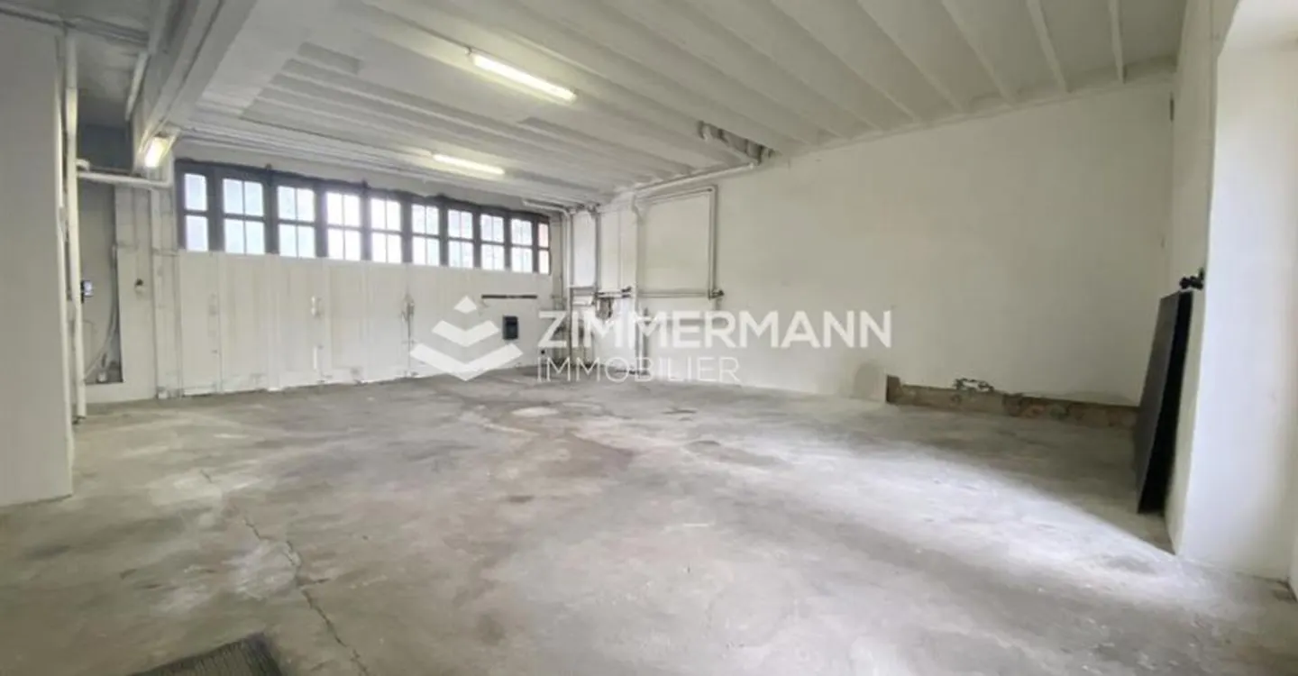 Strategic Storage Space in Begnins - Photo 6 of 7