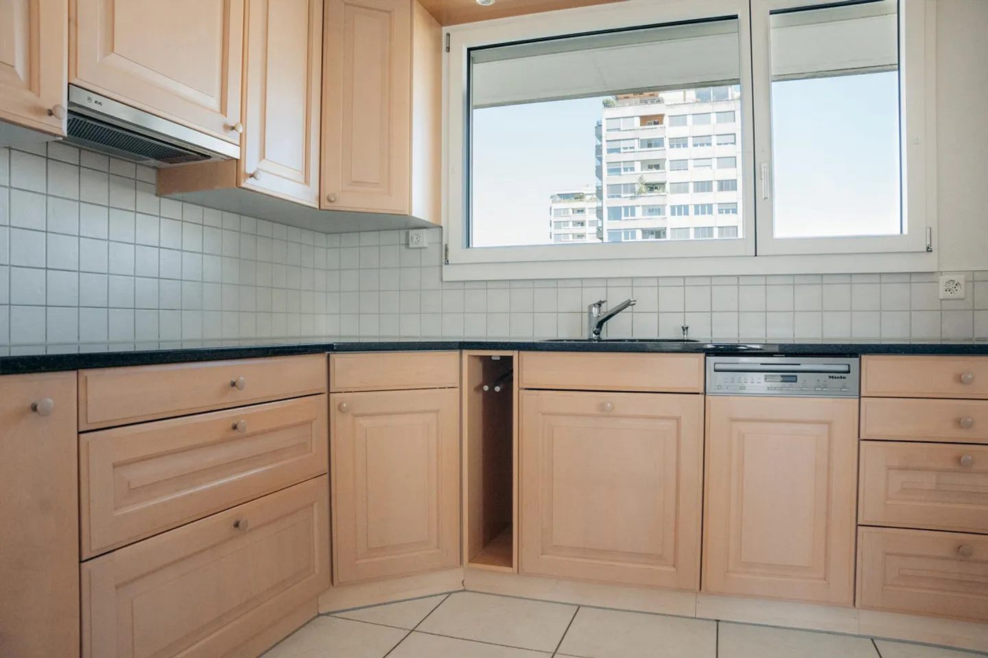 Attractive Penthouse Apartment in Schönau Quarter - Thun - Photo 5 of 26