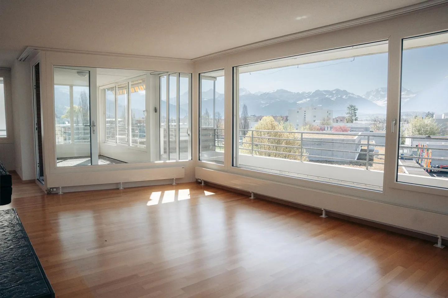 Attractive Penthouse Apartment in Schönau Quarter - Thun - Photo 15 of 26