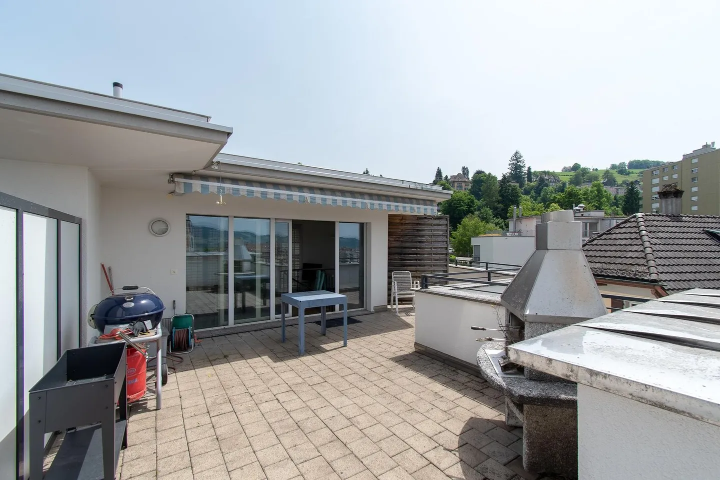 Besondere 4.5 Zimmer-Attika mit grosser Terrasse - Foto 10 von 12