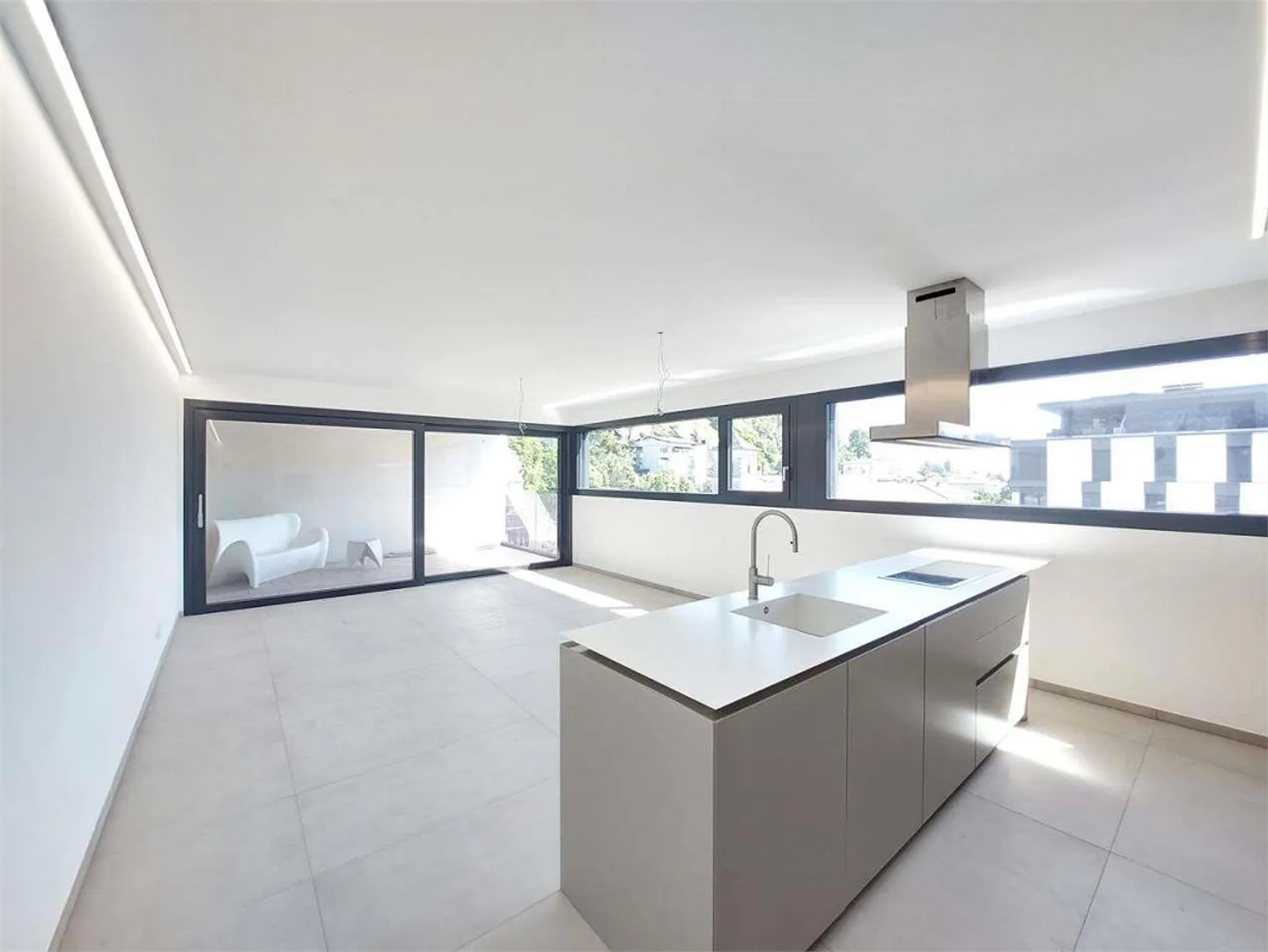 Ref. 2640 Locarno neu 2.5 Zimmer mit Terrasse - Foto 3 von 8