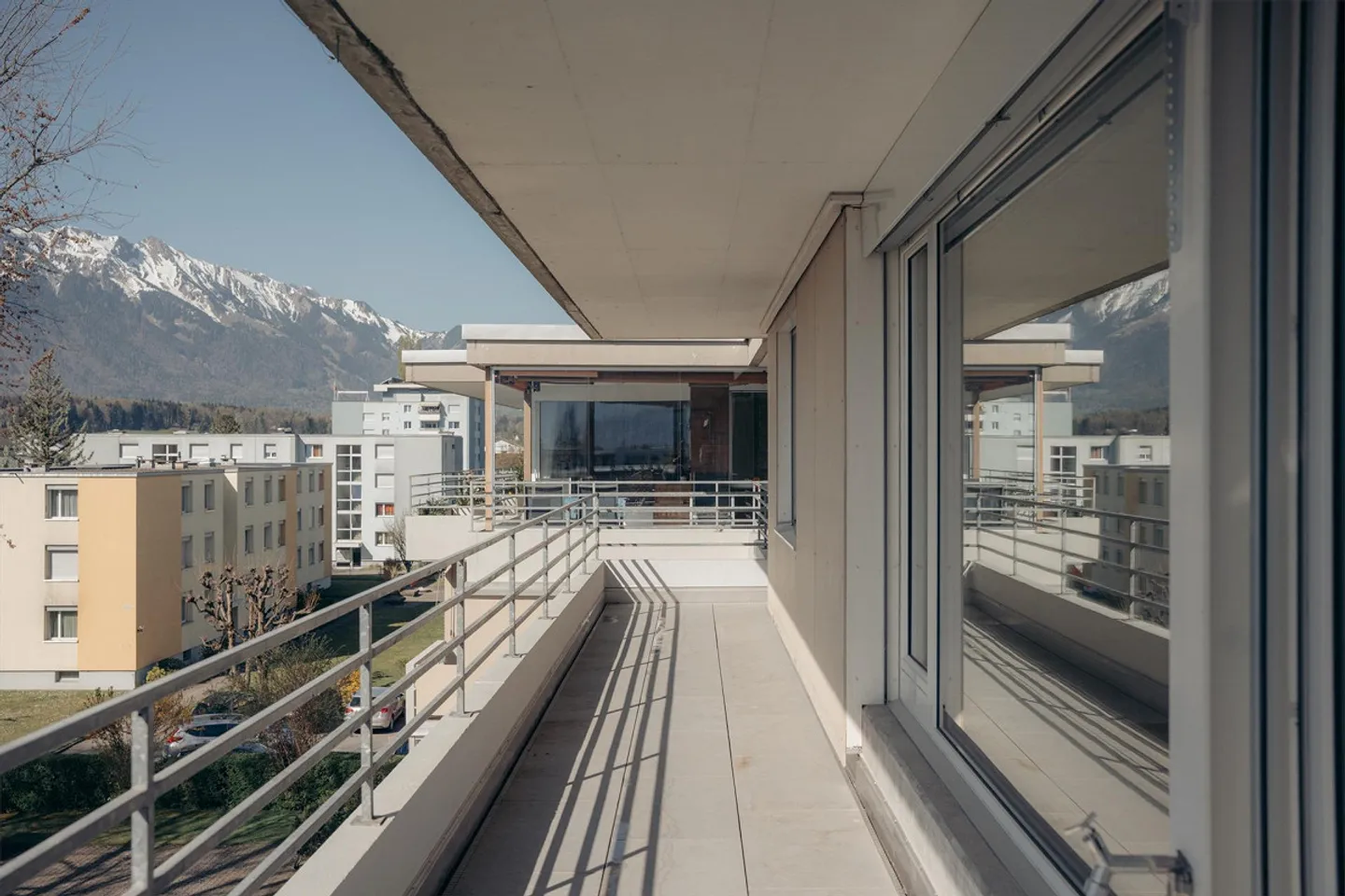 Attractive Penthouse Apartment in Schönau Quarter - Thun - Photo 25 of 26