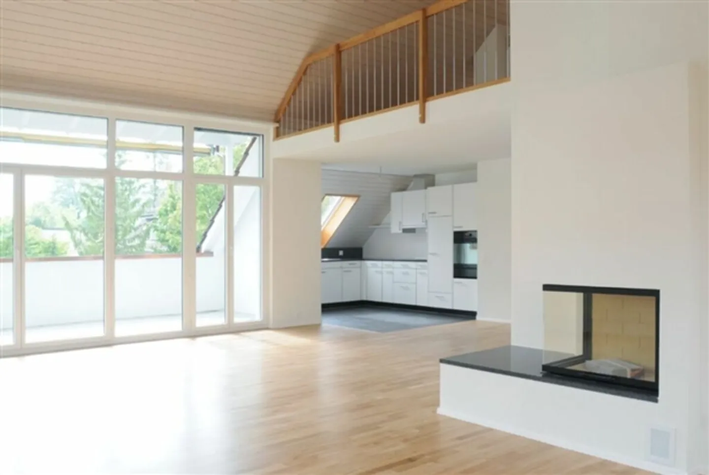 Wohnung kaufen - Foto 1 von 16