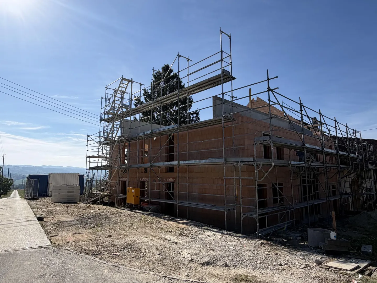 New Apartments with Alpine Views - Photo 5 of 13