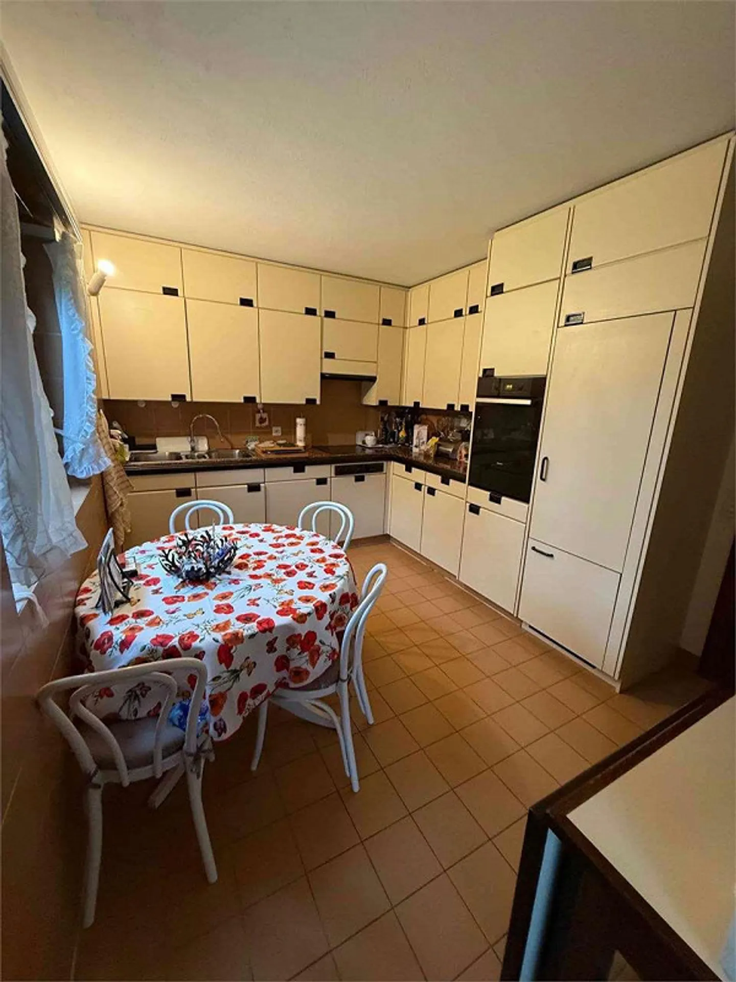 Eleganz und Raum im Herzen von Coldrerio - Foto 4 von 8