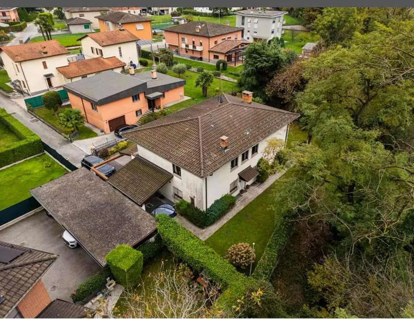 Eleganz und Raum im Herzen von Coldrerio - Foto 2 von 8