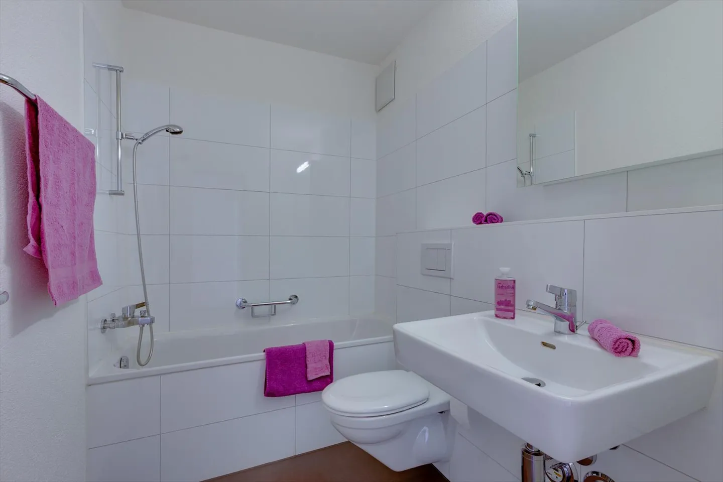 Moderne und helle 3.5-Wohnung an ruhiger Lage in Birsfelden - Foto 11 von 12