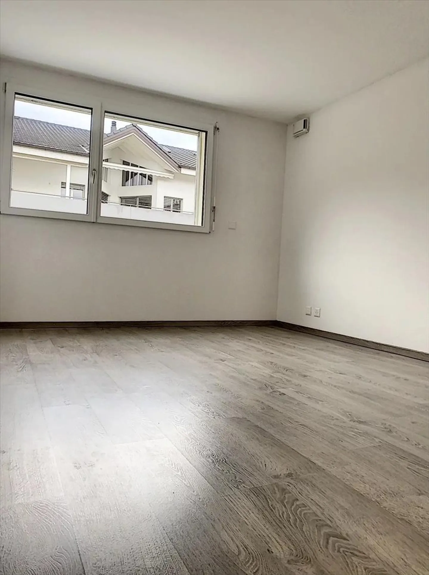 Appartamento 4.5 stanze - Foto 8 di 12