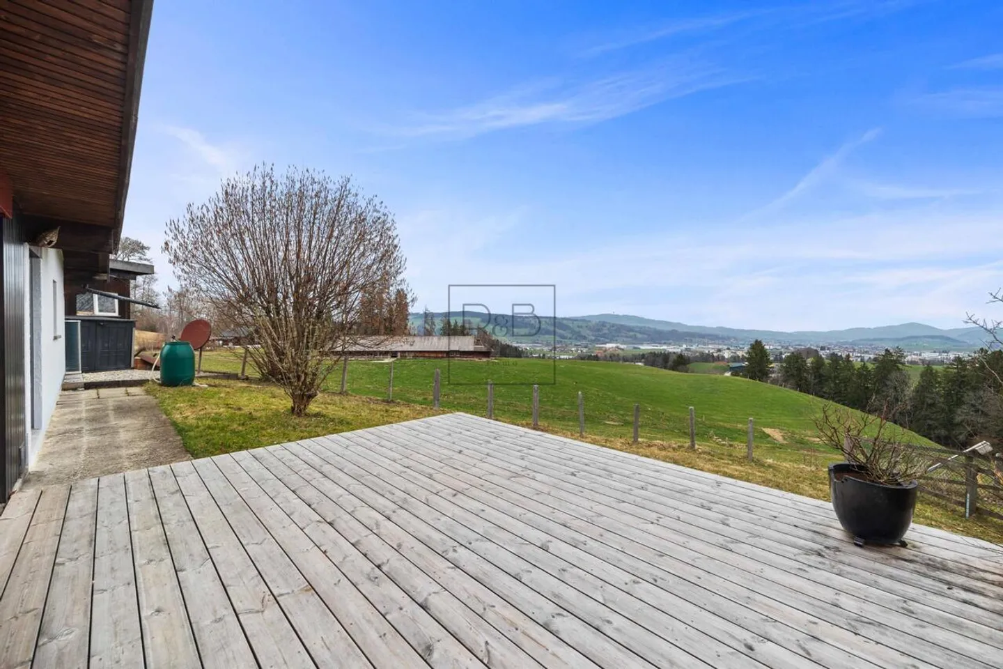 Maison individuelle à La Tour-de-Trême - Photo 3 sur 10