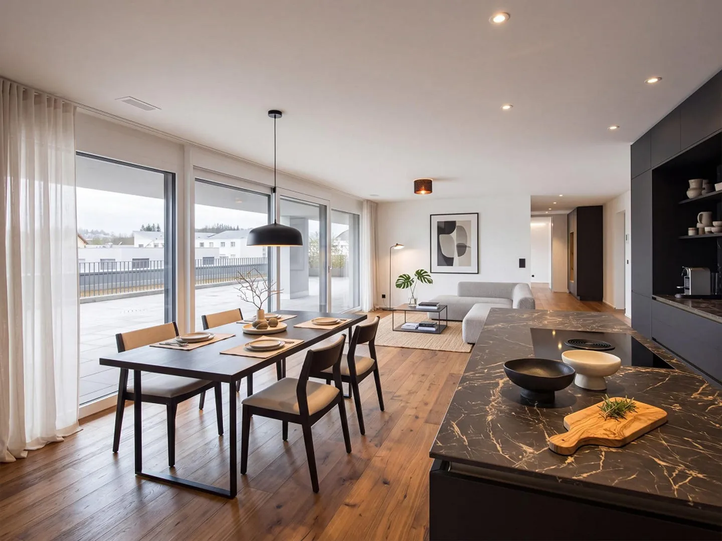 Appartamento Moderno con Terrazza e Vista Montagna - Foto 1 di 11