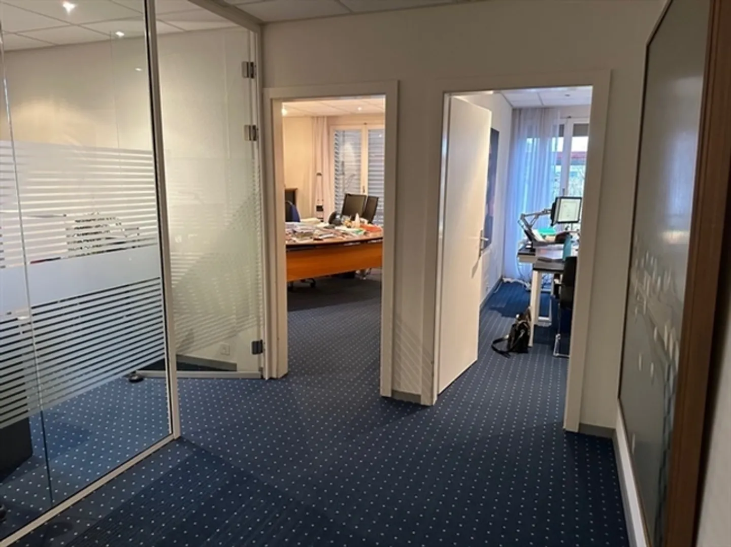 Commercial space of 266 m2 for sale in the city center - Photo 16 of 20