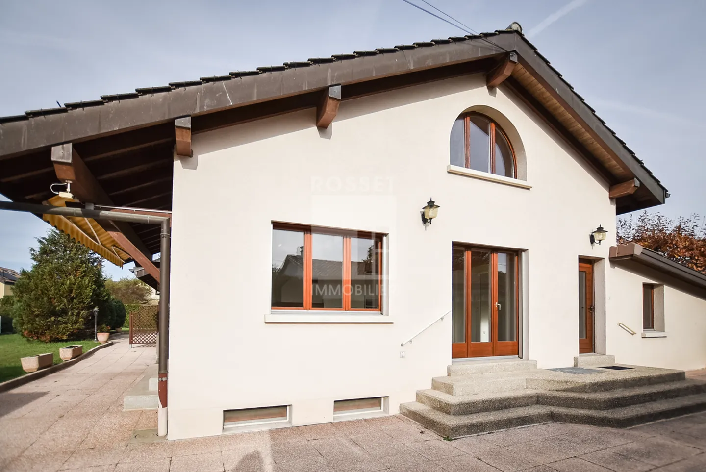 Casa a schiera in affitto - Foto 2 di 9