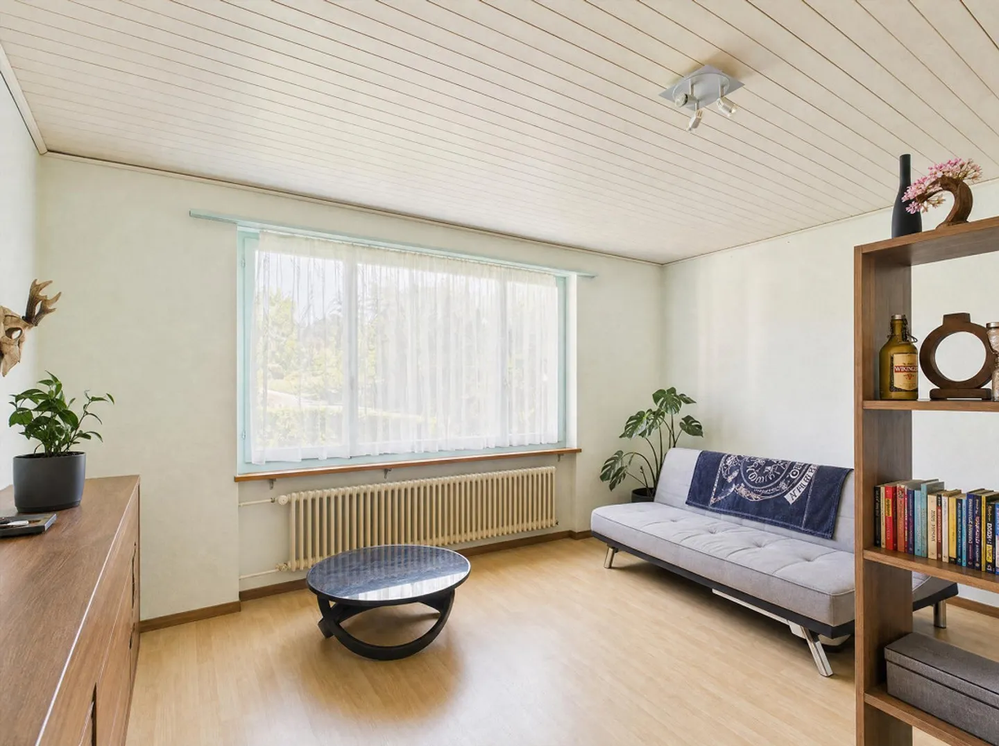 Charmantes Freistehendes Haus mit Potenzial - Foto 6 von 14