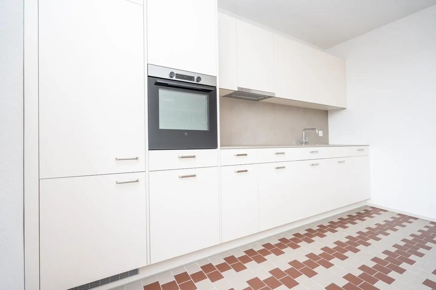 Appartement lumineux de 2,5 pièces avec balcon spacieux ! - Photo 5 sur 12