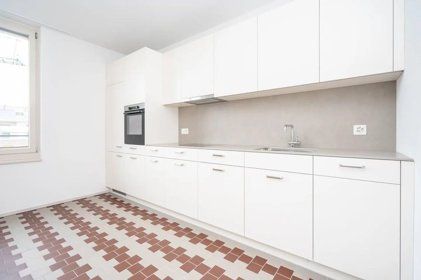 Appartement lumineux de 2,5 pièces avec balcon spacieux ! - Photo 6 sur 12