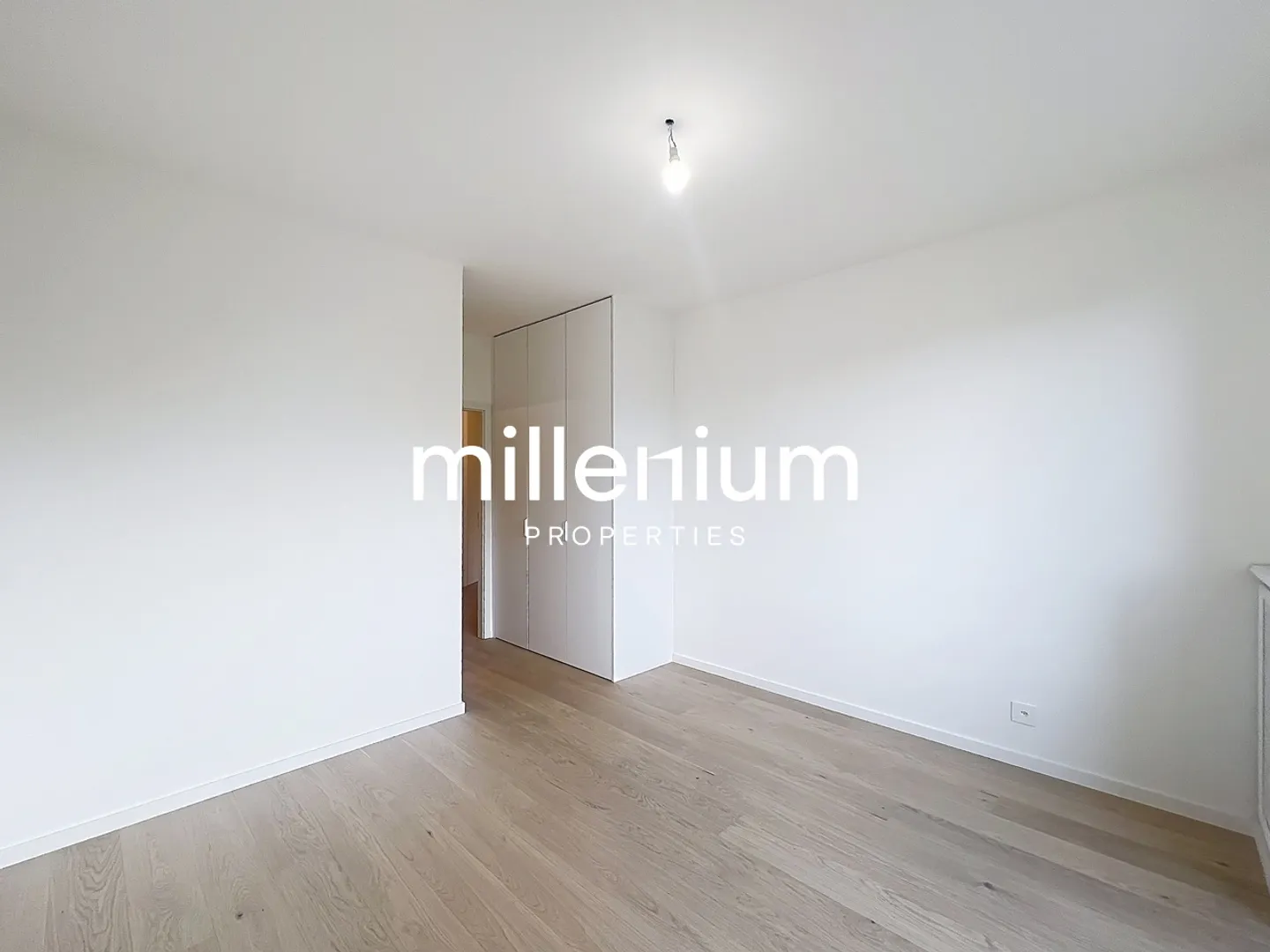 Luxury Apartment with Stunning Views - Photo 11 of 19