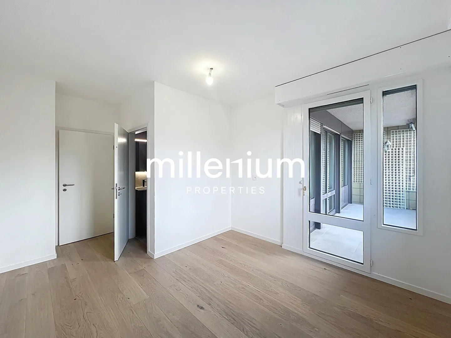 Luxury Apartment with Stunning Views - Photo 14 of 19