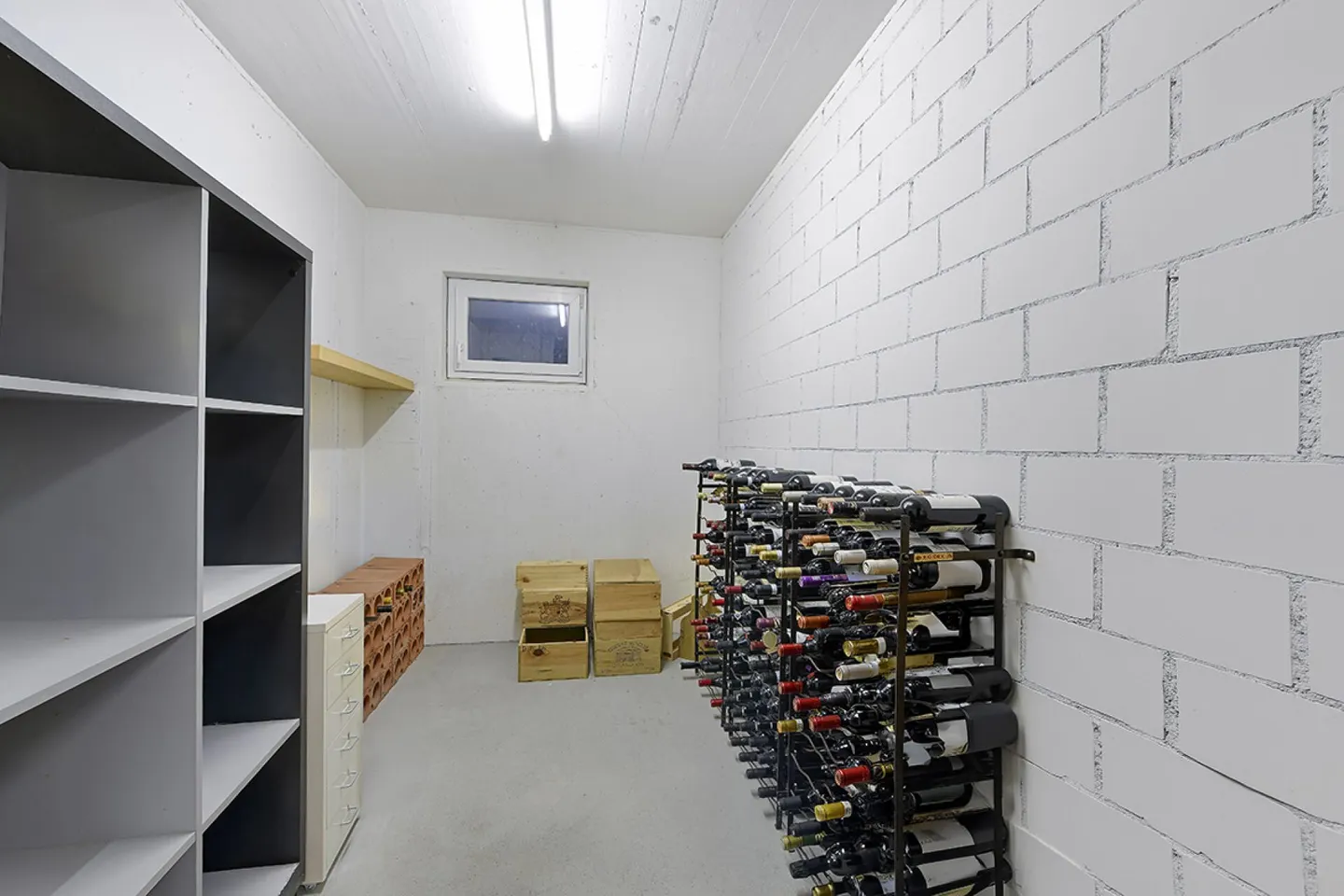 6.5-Room Corner House in a Quiet Location - Photo 19 of 23