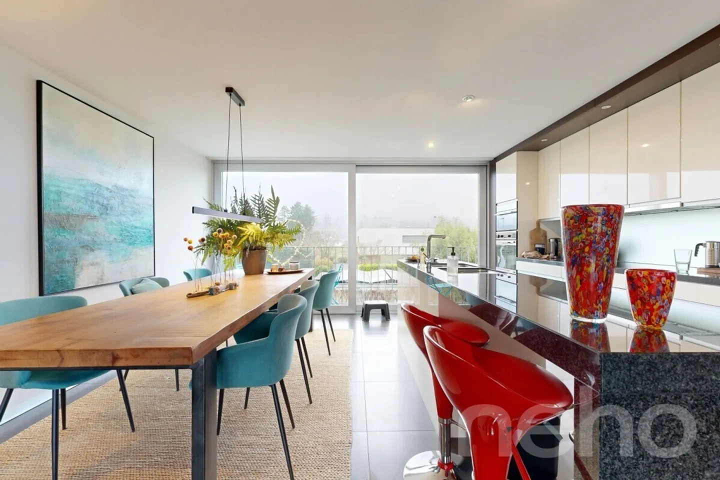 Ein leuchtender Schmuckkasten am Bielersee - Foto 2 von 12