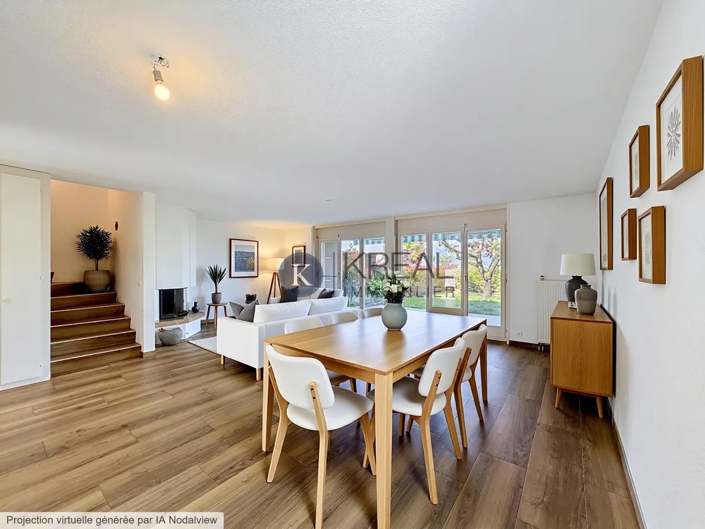 Charmante Villa mit Seeblick - Foto 3 von 9