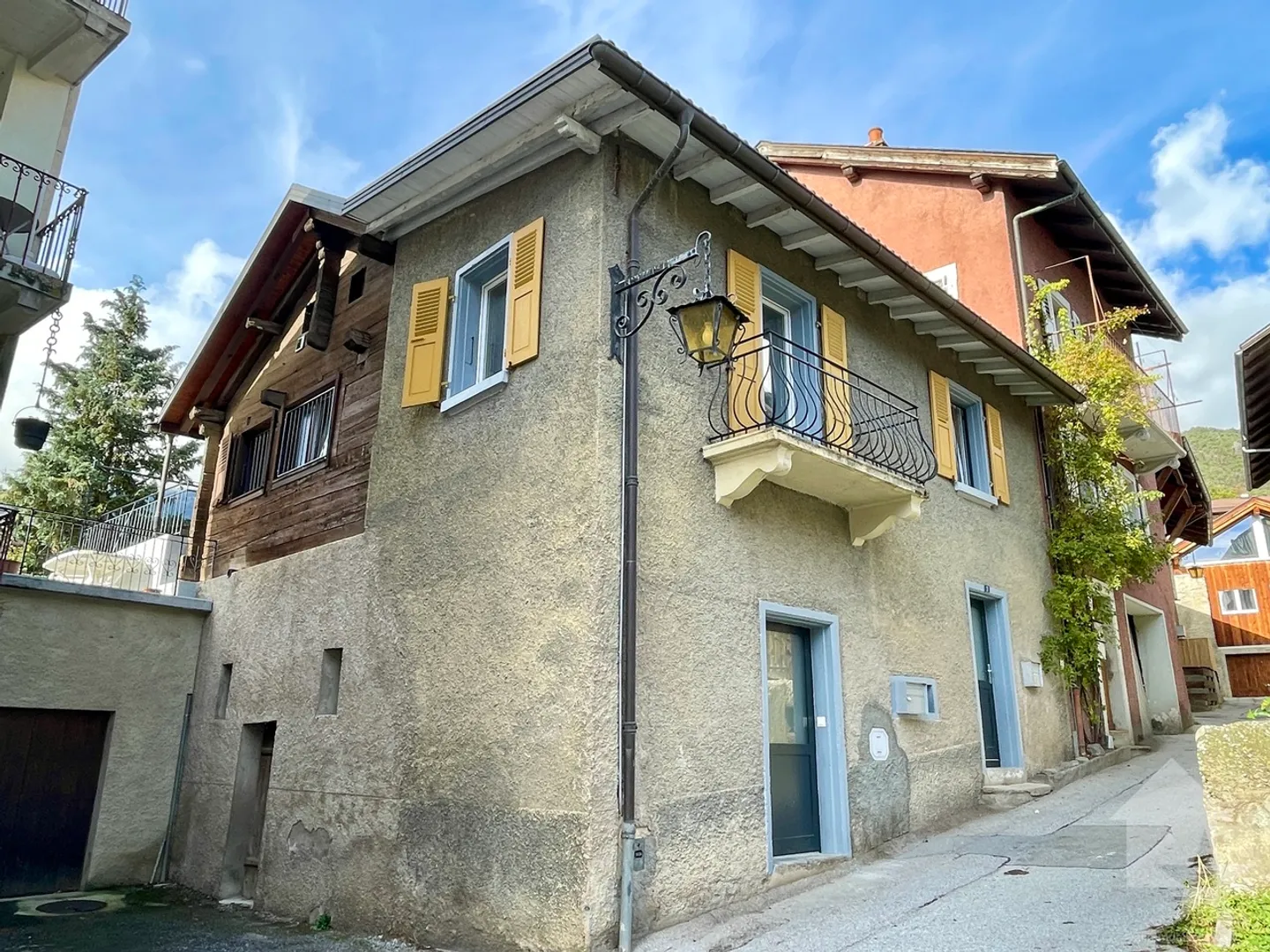 Duplex apartment 3.5 rooms in a fully renovated village house - Photo 17 of 17