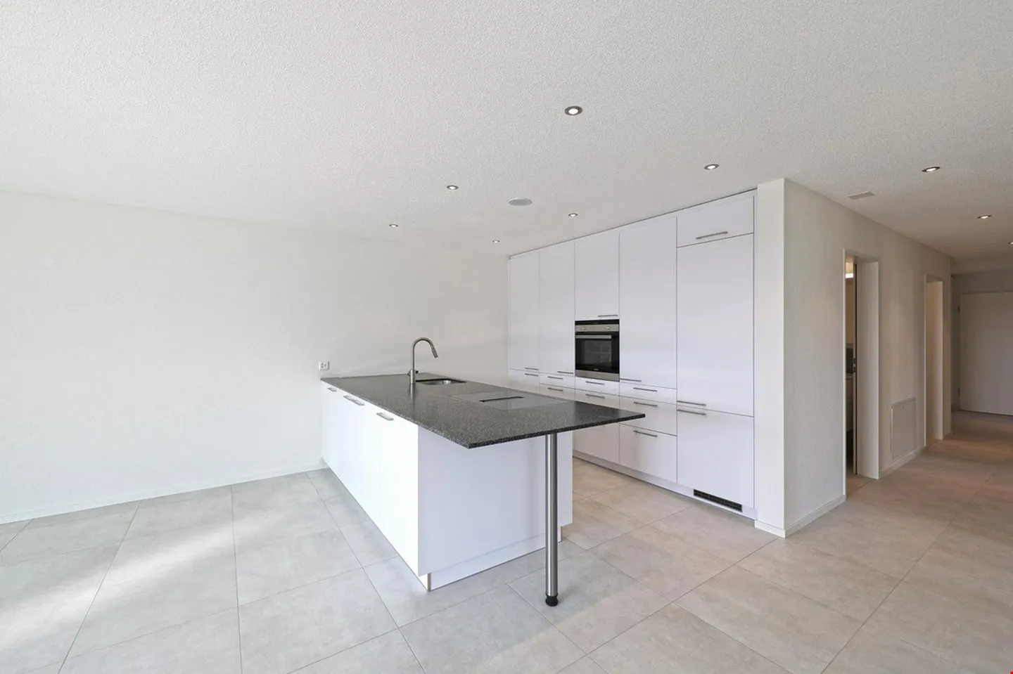 4.5-room southeast apartment in a central, quiet location. - Photo 11 of 14