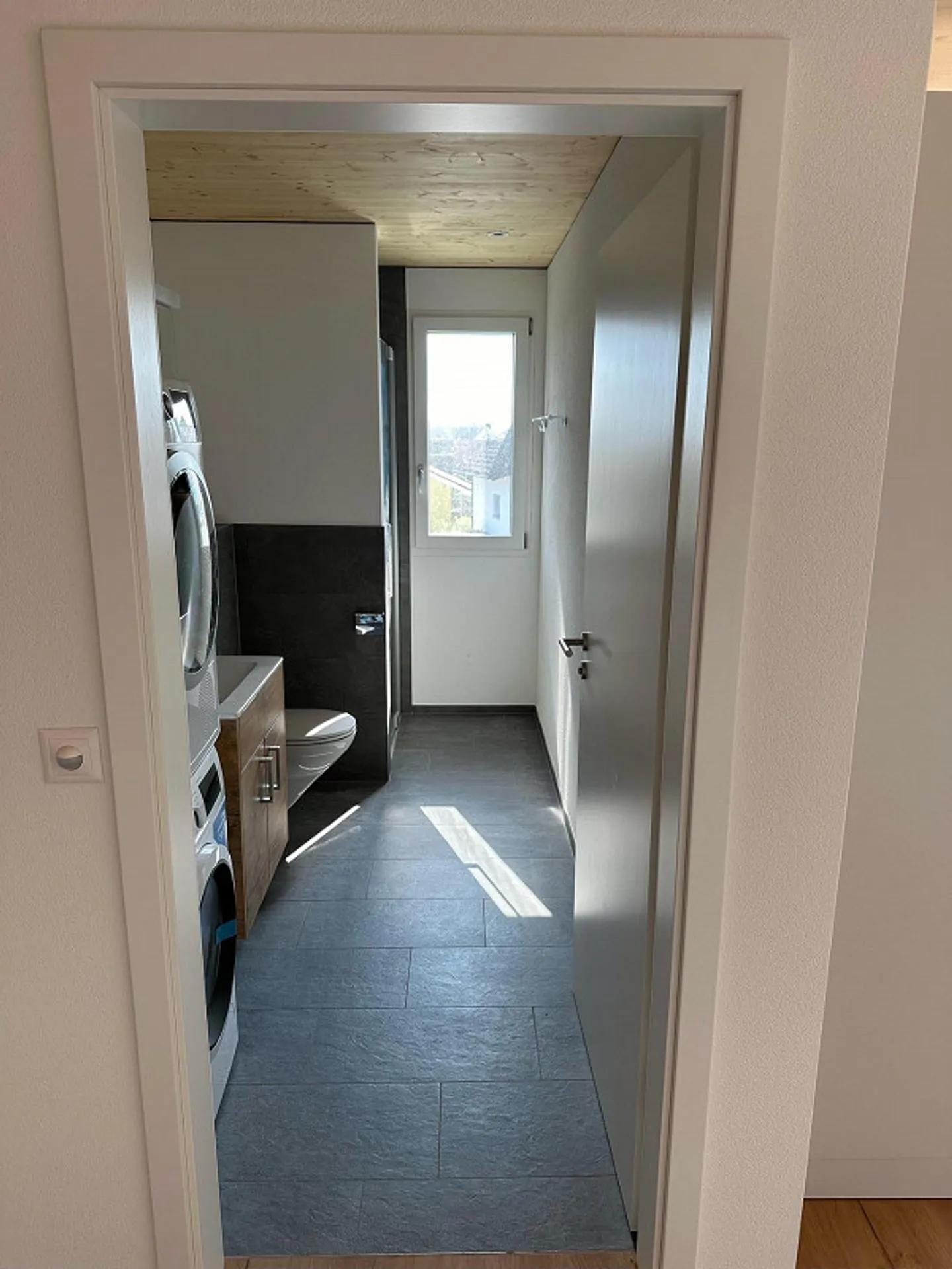 Moderno appartamento di 2,5 stanze ad Algetshausen - Foto 5 di 5