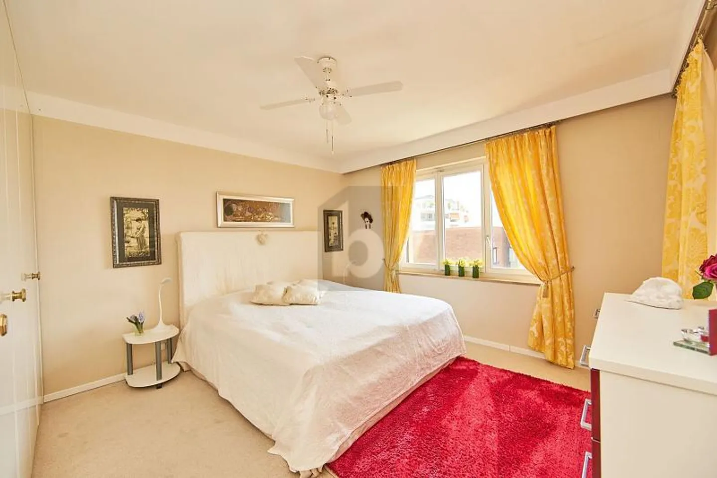 Luminaire et Tranquille avec Merveilleuse Vue sur le Lac - Photo 3 sur 6