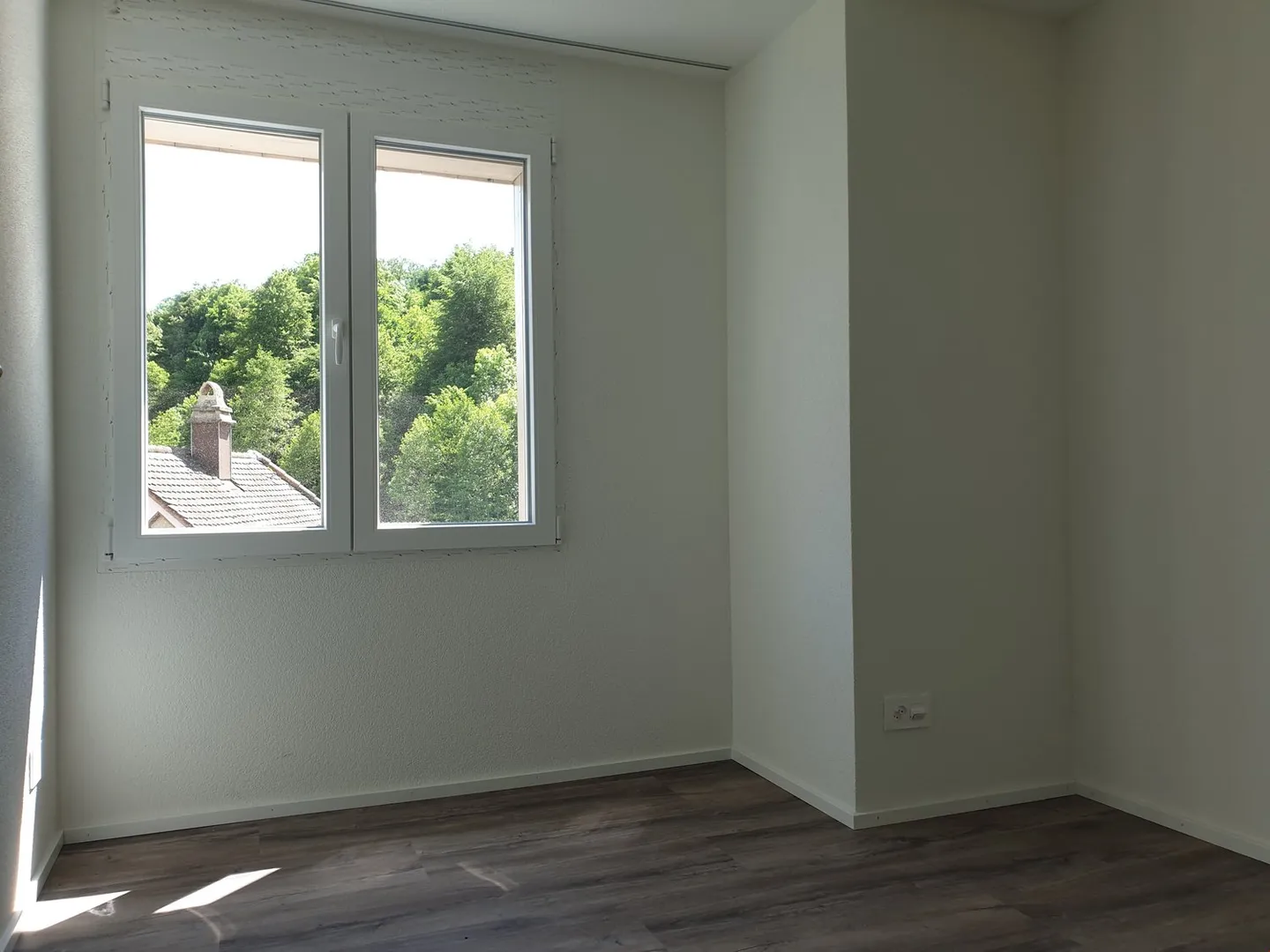 Calme et proche de la nature - Appartement sous les combles cherche nouveau locataire - Photo 8 sur 17