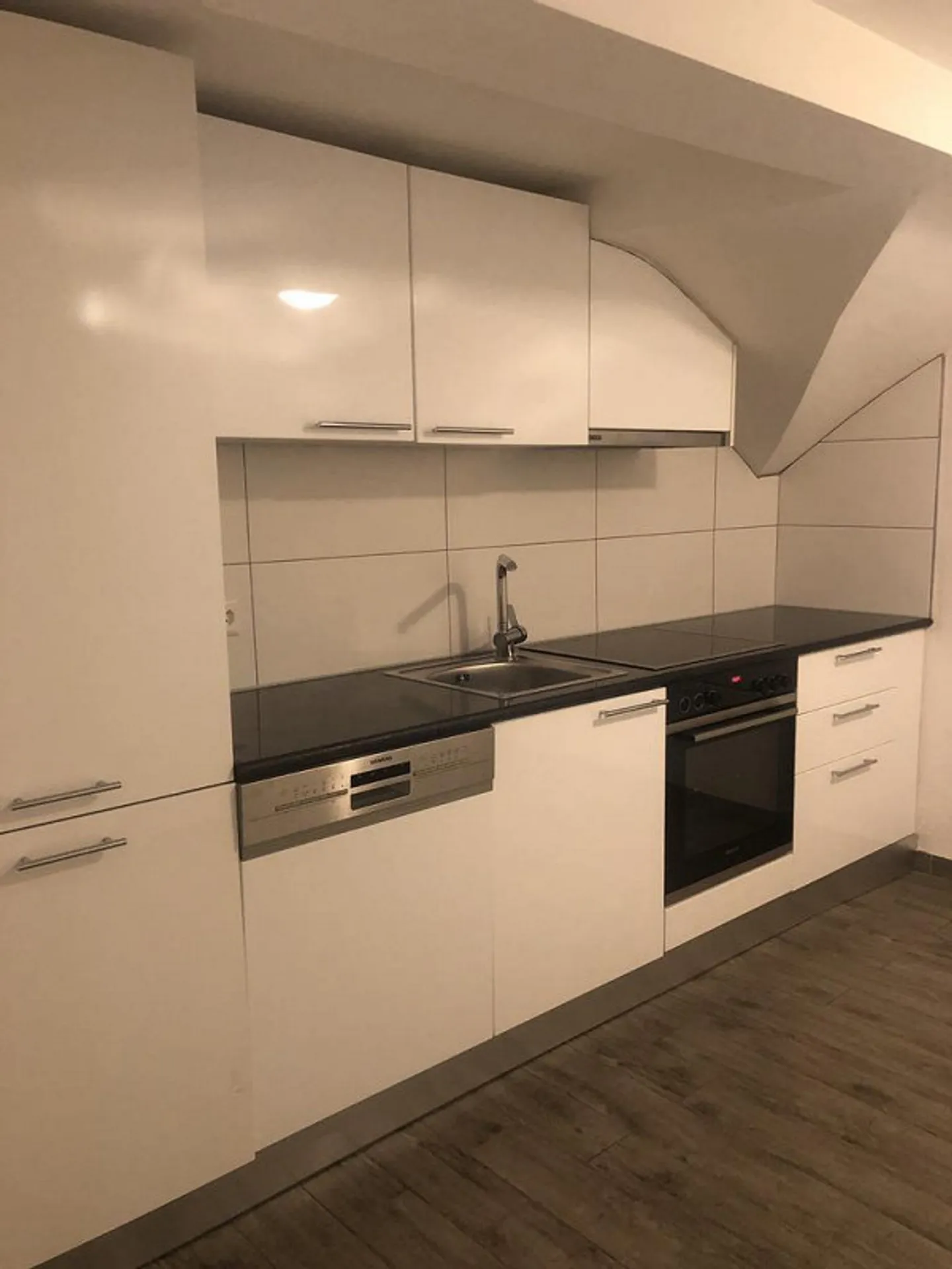 Appartamento 3 stanze nel centro della città - Foto 2 di 5