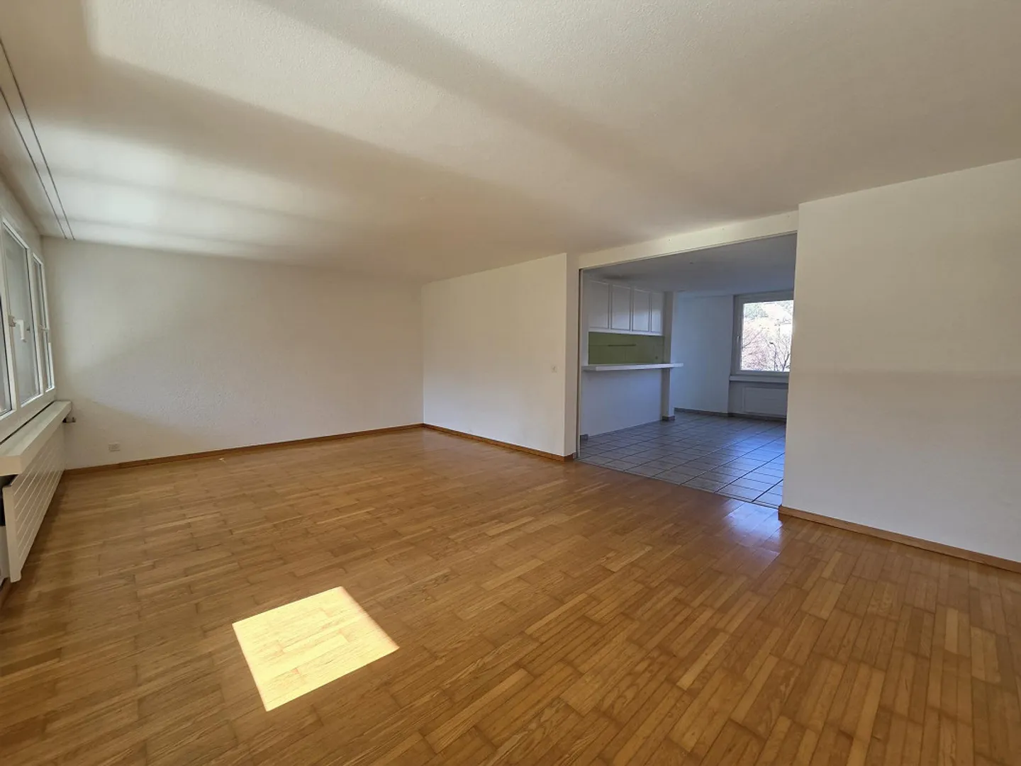 Geräumige Wohnung im Lacuna - Foto 3 von 24