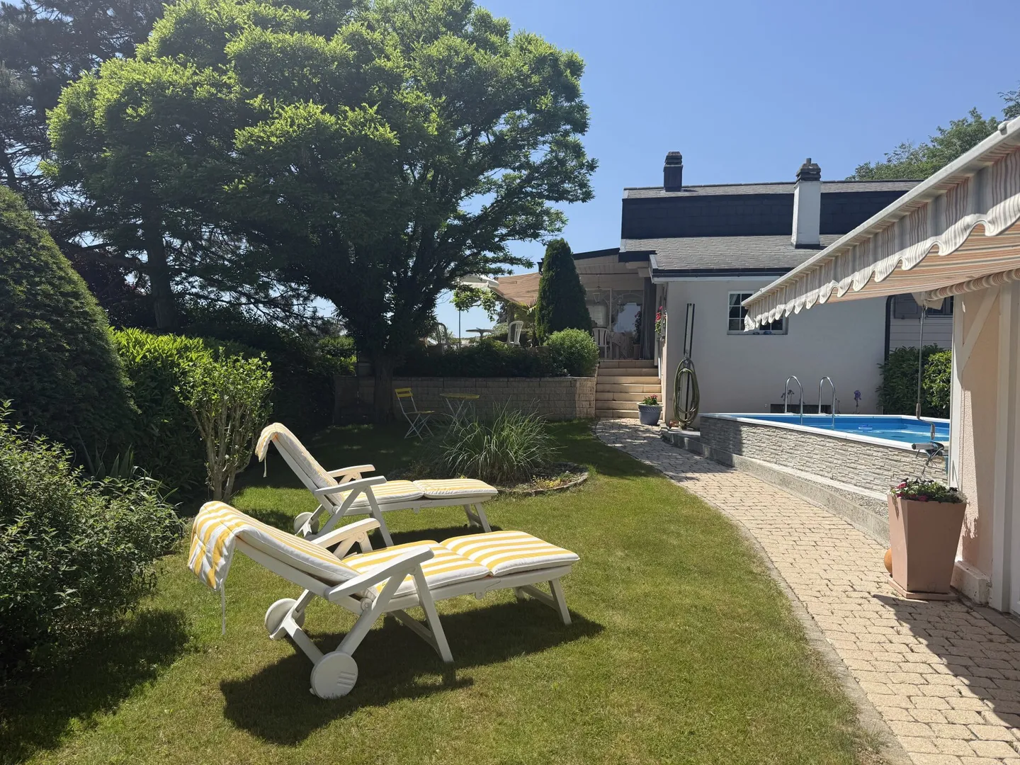 Villa Élégante avec Jacuzzi - Photo 2 sur 11