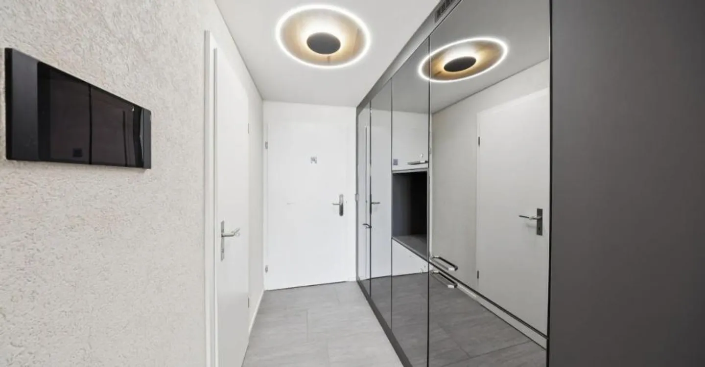 Incantevole appartamento di 3,5 stanze con cucina e bagno, luminoso - Foto 8 di 13