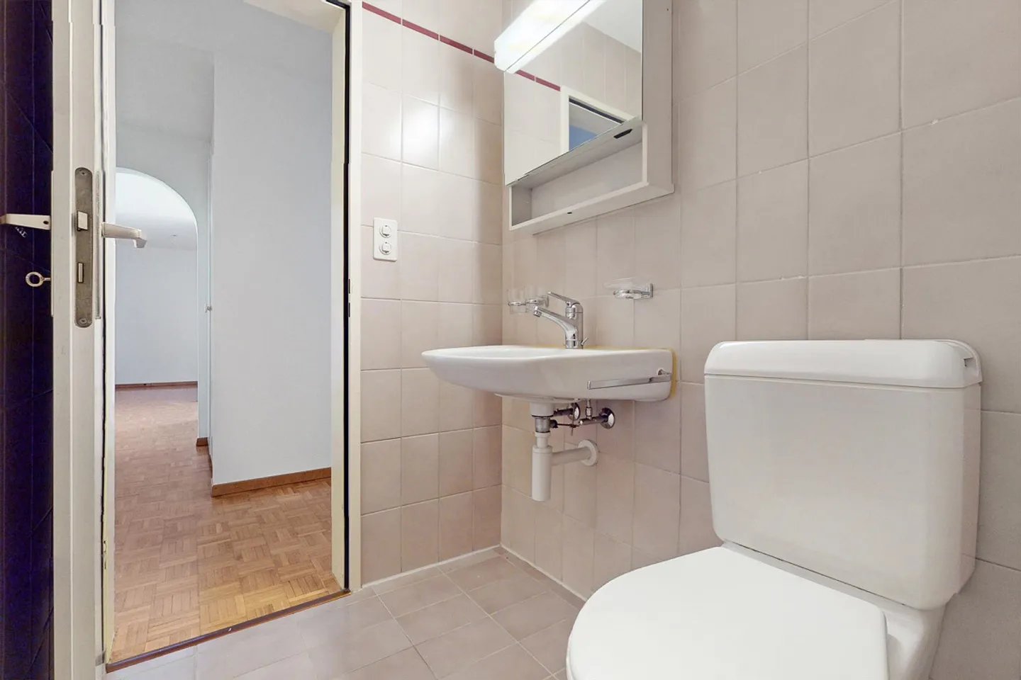 Bright 3.5-room apartment with balcony - Photo 10 of 11