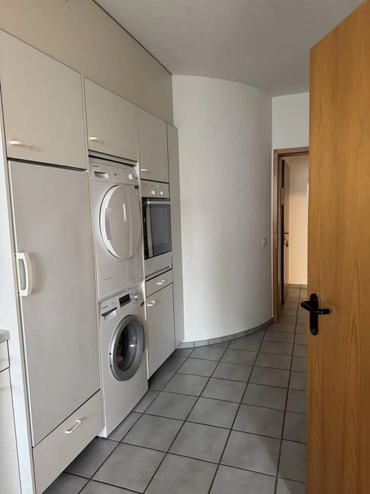 Live near the village center - here is your new home! - Photo 4 of 8