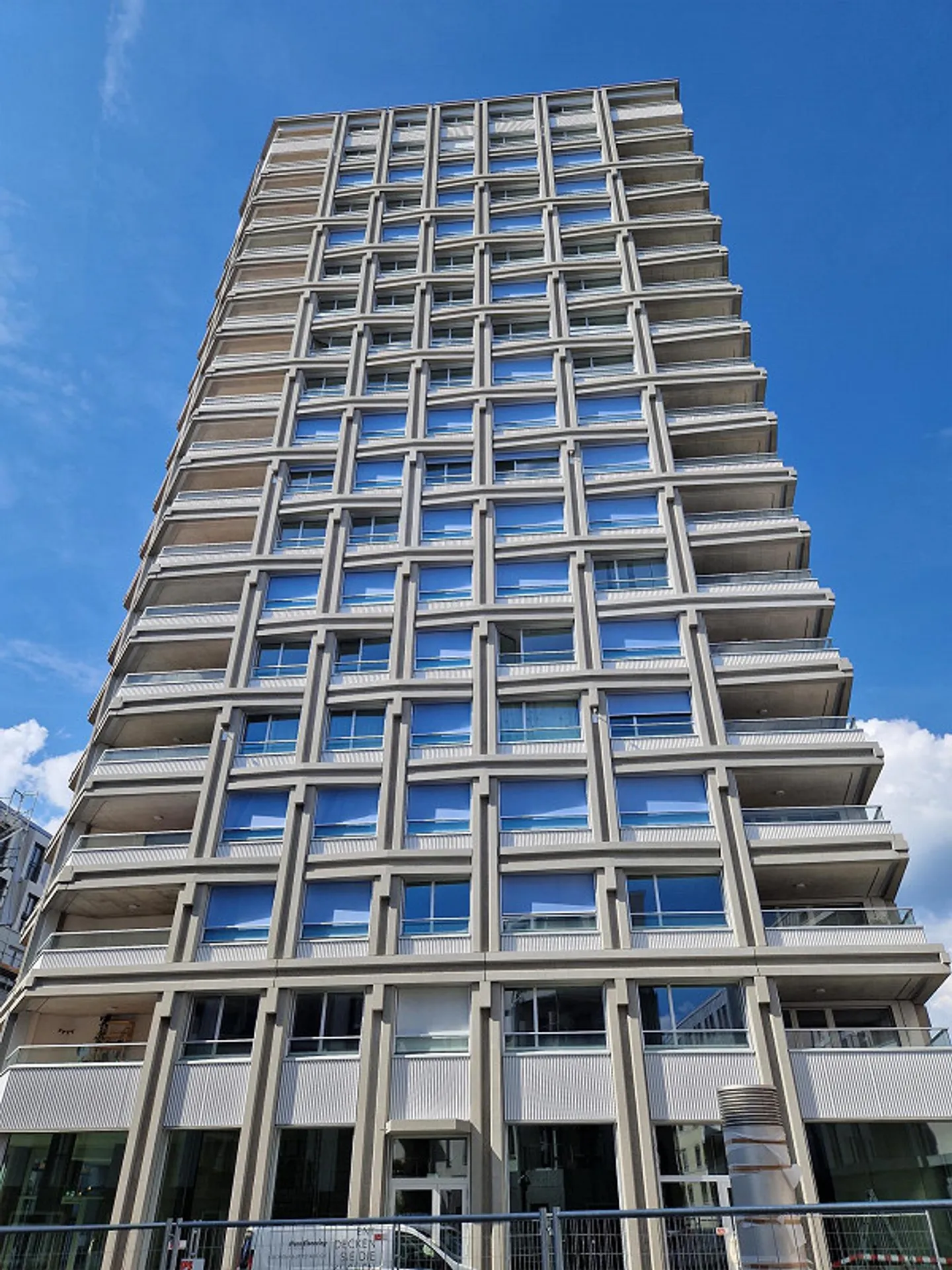 2.5-Zimmer-Minergie-Wohnung 3. OG (Jade, Glasi-Quartier) – ab Dez 2025 - Foto 1 von 8