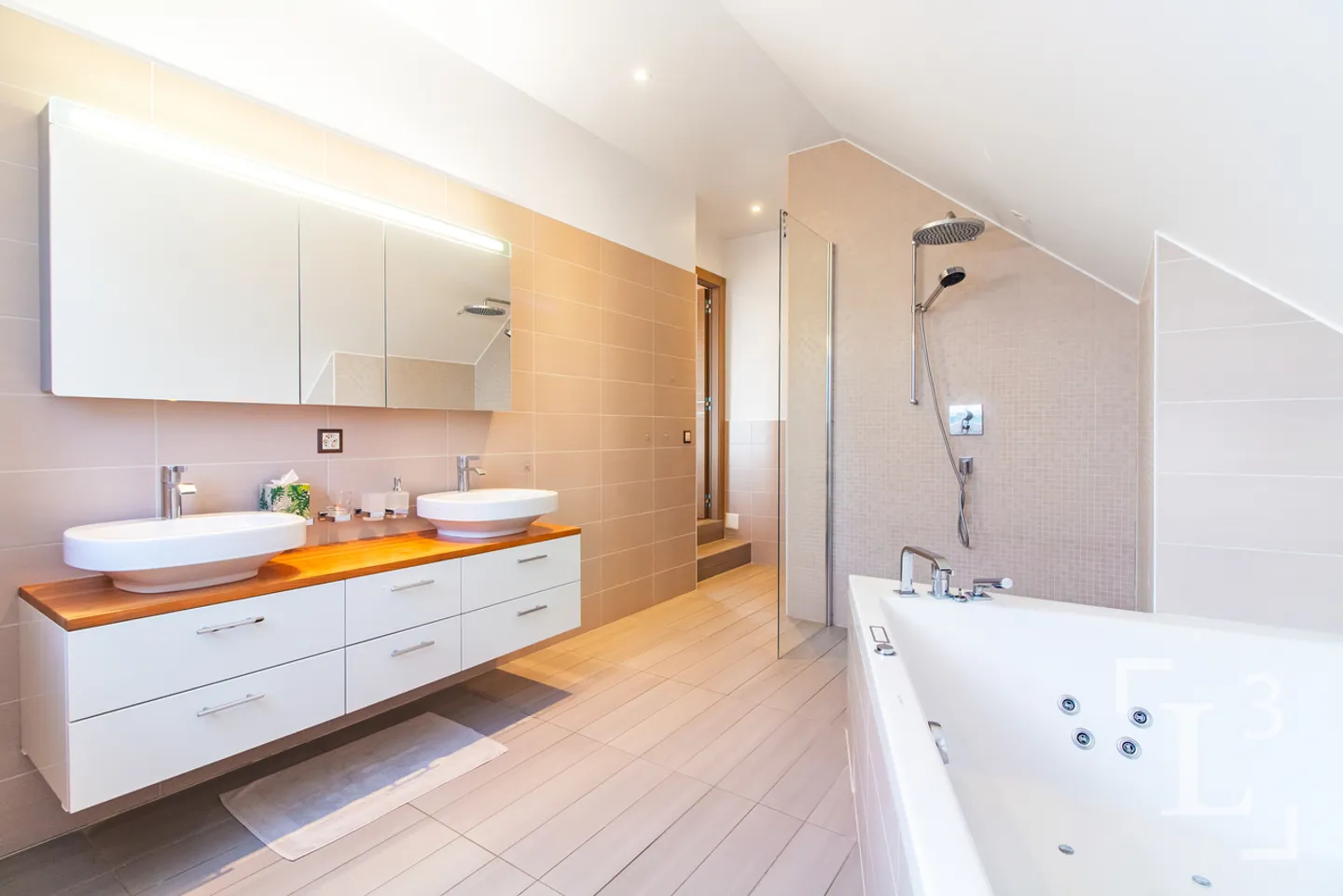 Charming Duplex Near Morges - Photo 10 of 13